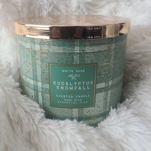 Bath & Body Works Eucalyptus Snowfall 3-wick candle